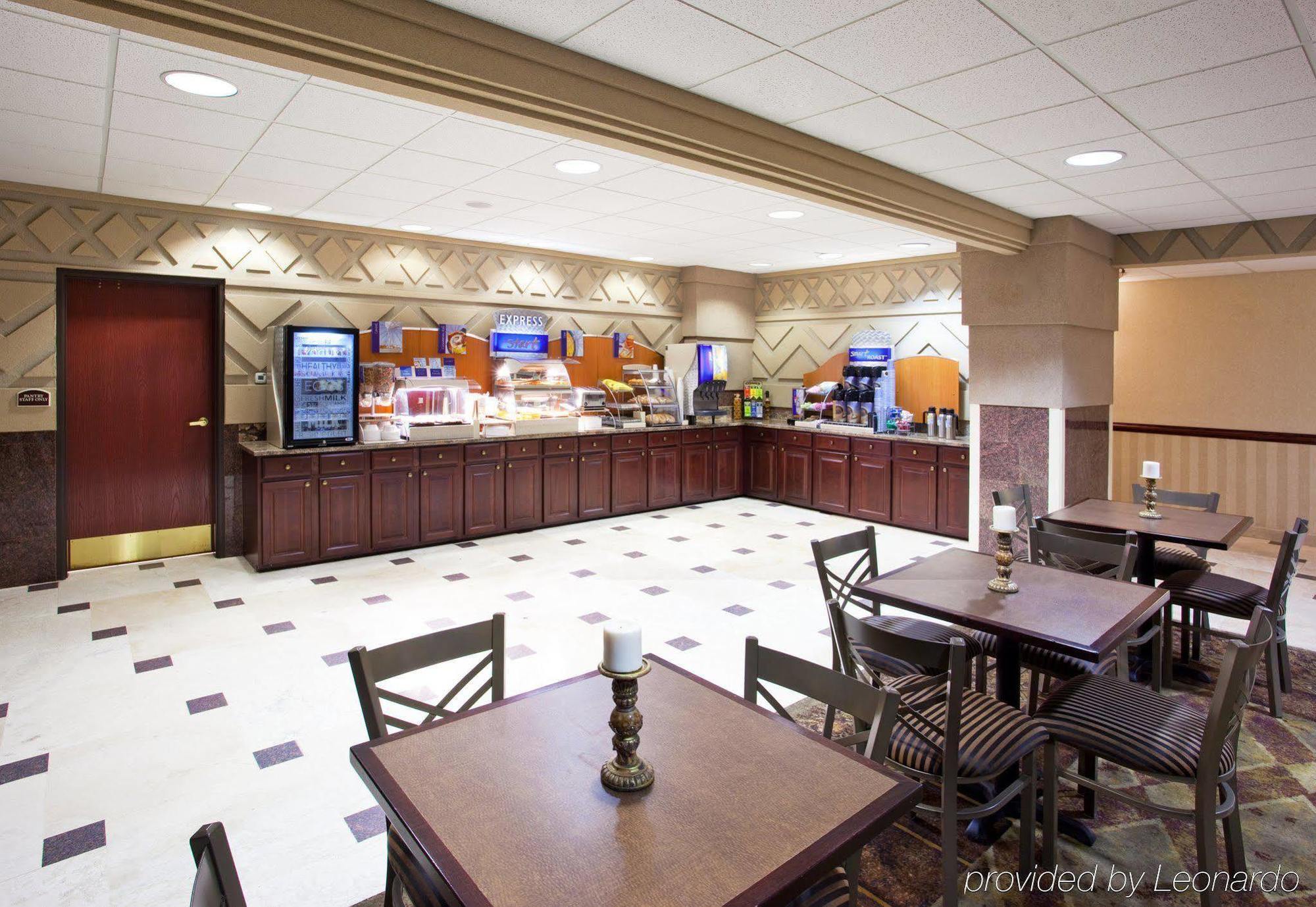 Holiday Inn Express Toledo-Oregon By Ihg Zewnętrze zdjęcie